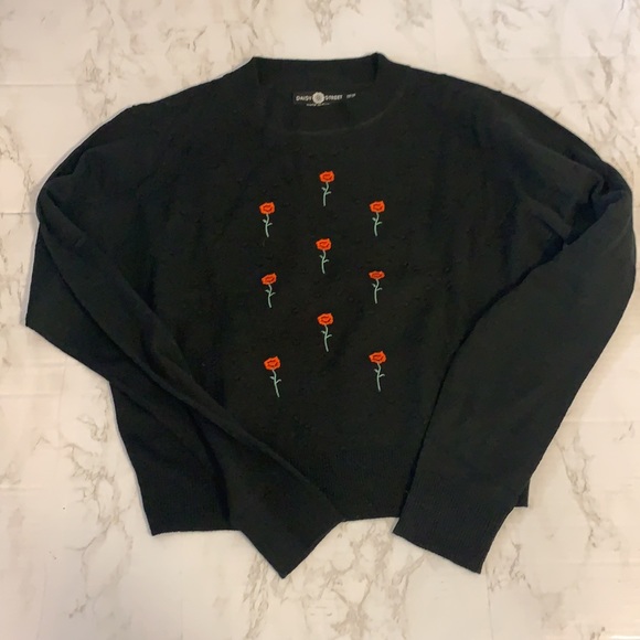 Daisy Street Black Embroidered Vintage Pullover - Picture 4 of 12